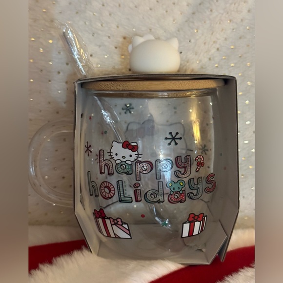 Hello Kitty Glass Mug With Lid & Spoon - Picture 2 of 2